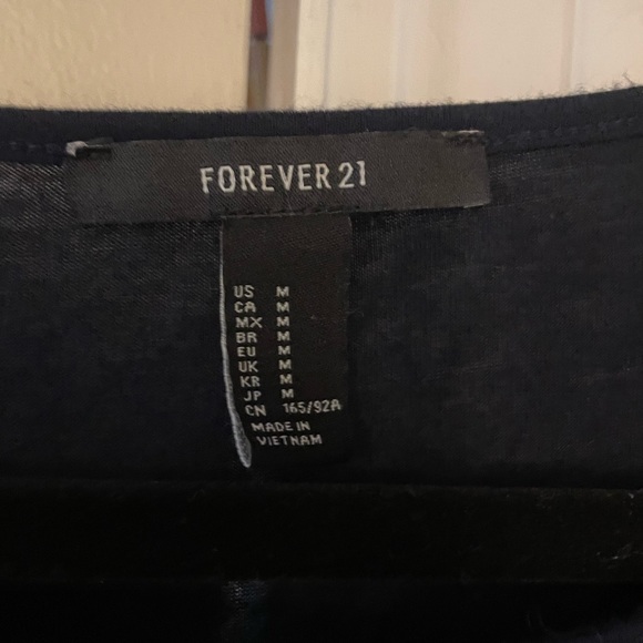 Forever 21 Top with Tie Dye - Picture 2 of 2